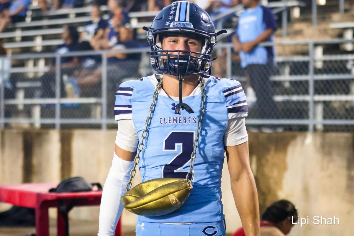 _Varsity_Football_vs_Austin_Lipi_Shah_20251003_3229