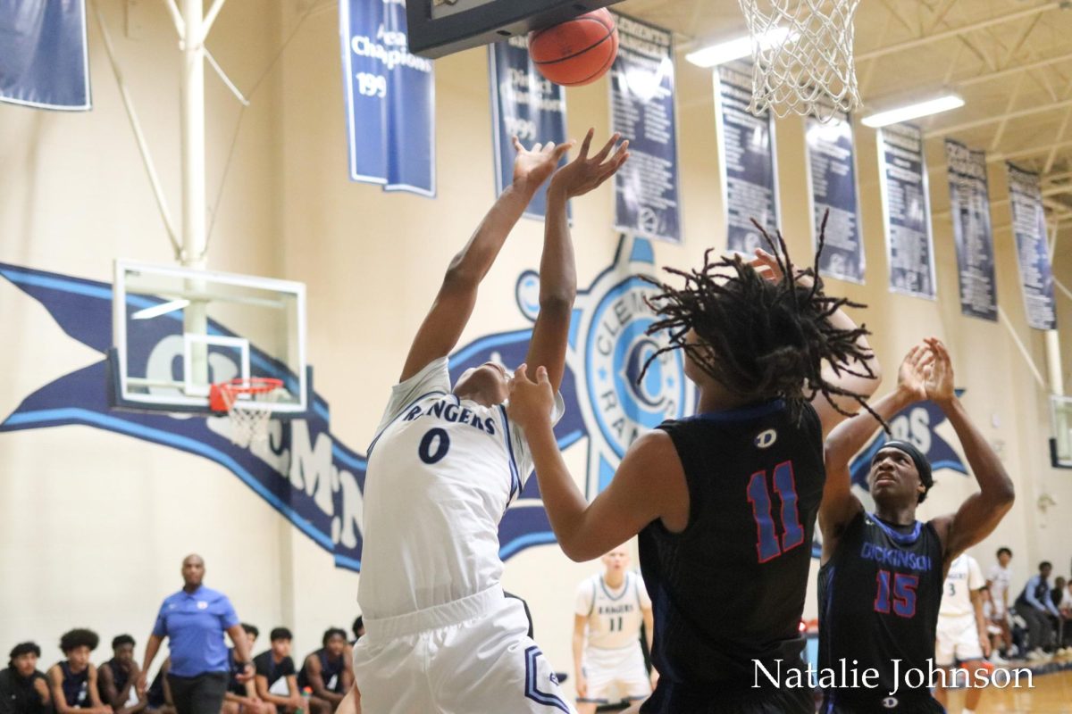 Varsity_Boys_Basketball_11_18_25_Natalie_Johnson_006