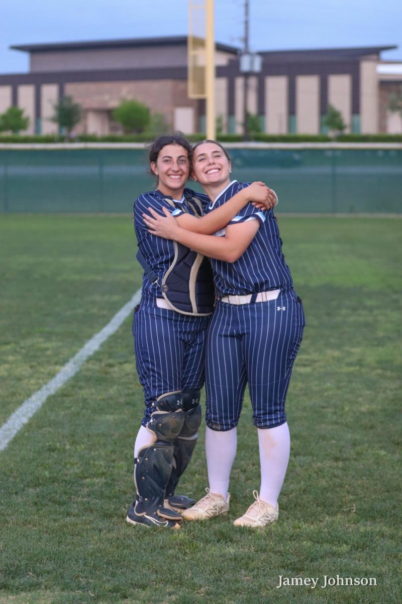 Varsity_Softball_vs_Travis_Jamey_Johnson_20260417_3194